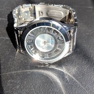 Steven Harvey Designer Silver Watch